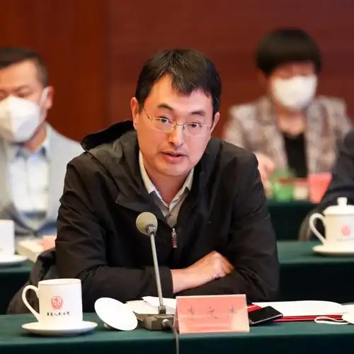 李文杰:用镜头记录下一个个历史瞬间|李文杰_新浪财经_新浪网