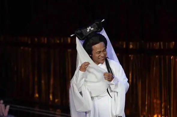 拿生命cos!扒扒宋小宝那些辣眼睛的男扮女装照