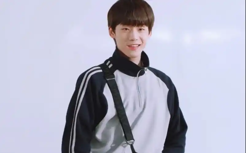 谢兴阳教你帅气进教室