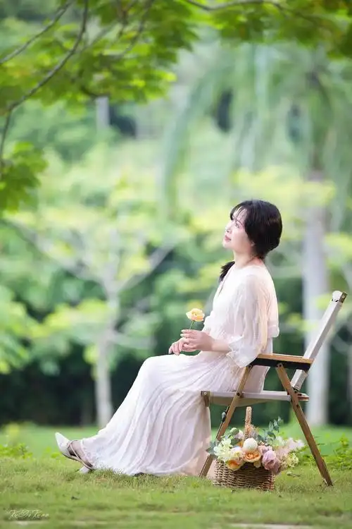 岁月静好,一岁一安然#优雅知性 #惬意时光 #唯美意境 #我 - 抖音