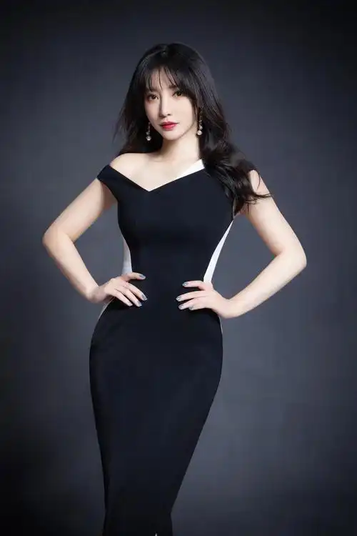 为什么感觉娱乐圈微胖的女明星更受欢迎(人鱼校花电影介绍)