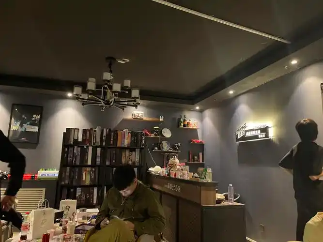 店家有三只超可爱的猫 大家快来玩剧本杀和撸猫