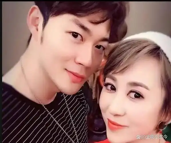 马丽嫁比自己小11岁男友38岁高龄为丈夫生孩子终成人生赢家