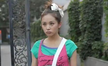 巴蜀盛产靓女,8位四川籍女星,个个肤白貌美,气质卓绝