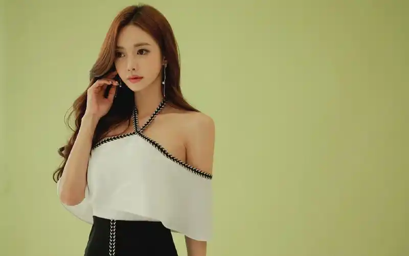 (381)标签:格式:jpg热门壁纸标签王羽杉田馥甄刘令姿郭禹晗江亦祺曲面