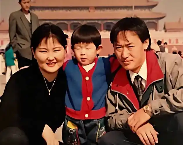 原创布仁巴雅尔病逝4年遗孀乌日娜的选择令人泪目