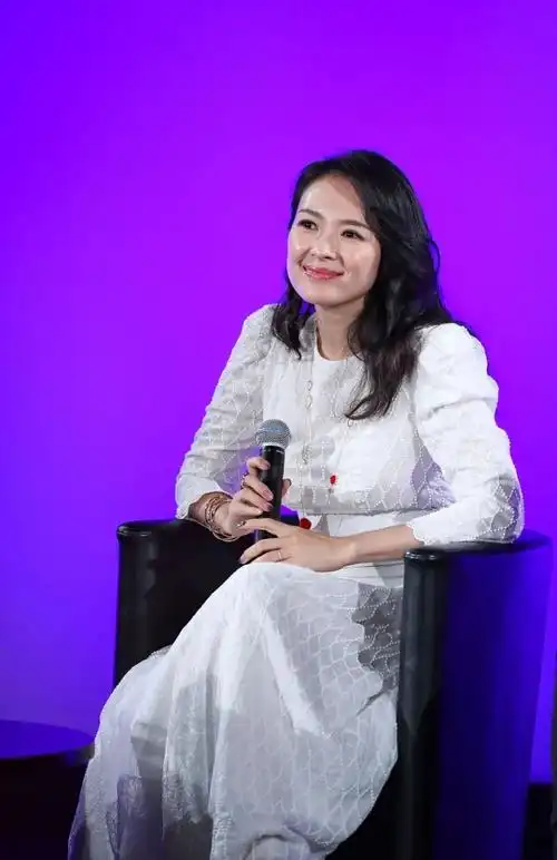 章子怡公开质问