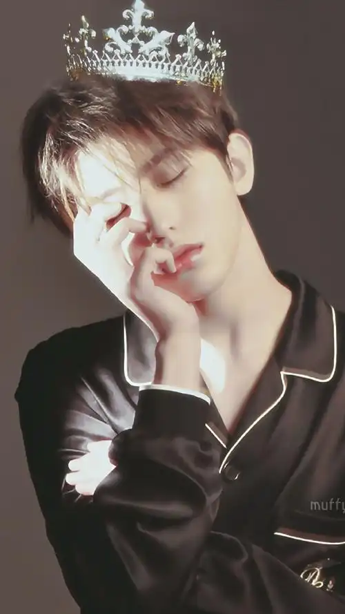 蔡徐坤红秀杂志壁纸小葵帅得有点过分啦