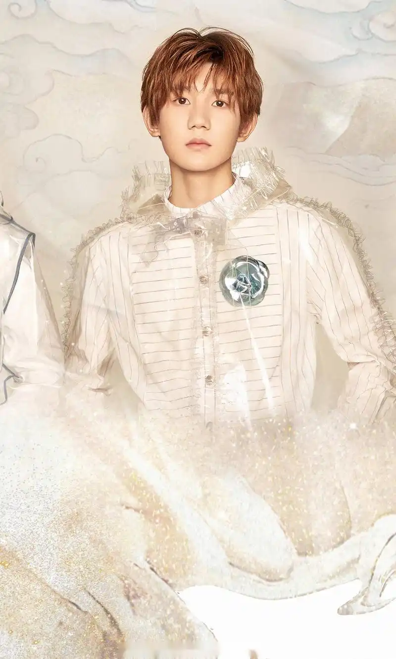 tfboys五周年演唱会主视觉海报,王俊凯,王源,易烊千玺 三位梦幻纯净的