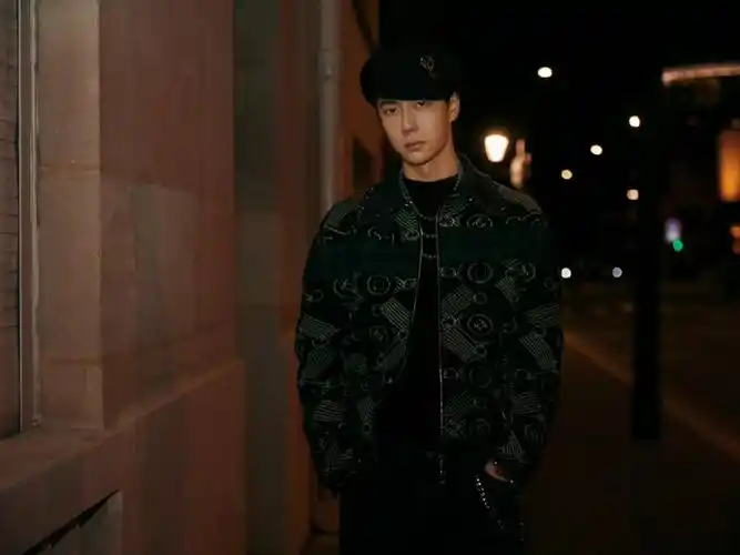 王一博帽子造型合集