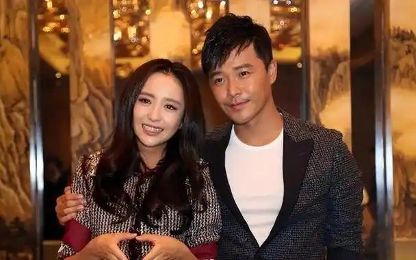 有种"不敢嫁"叫陈思诚,深扒他的往事才明白,佟丽娅有多不容易