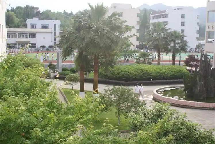 瑞安市第八中学