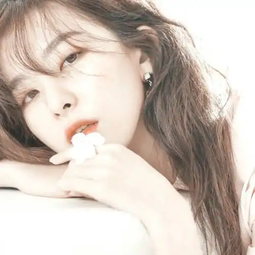 姜涩琪头像by泠然-堆糖,美好生活研究所