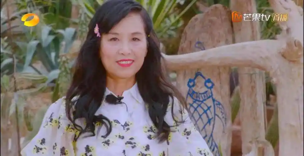 吴昕,李斯丹妮50 妈妈扮成公主,美哭了_娟妹_林希_刘忻