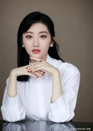 清纯可人的景甜