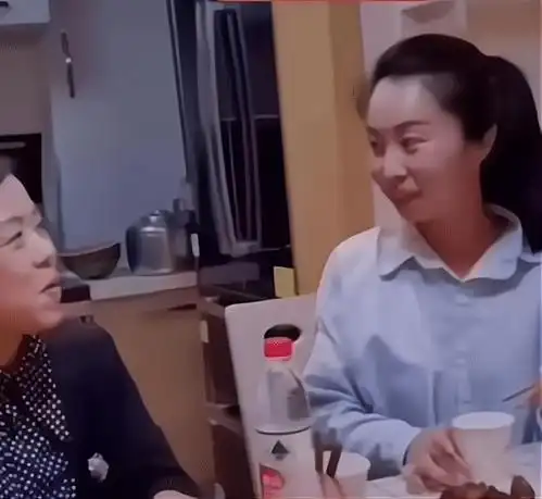 杜新枝是否在说谎话看看郭威的老婆田静怎么说也许你就懂了