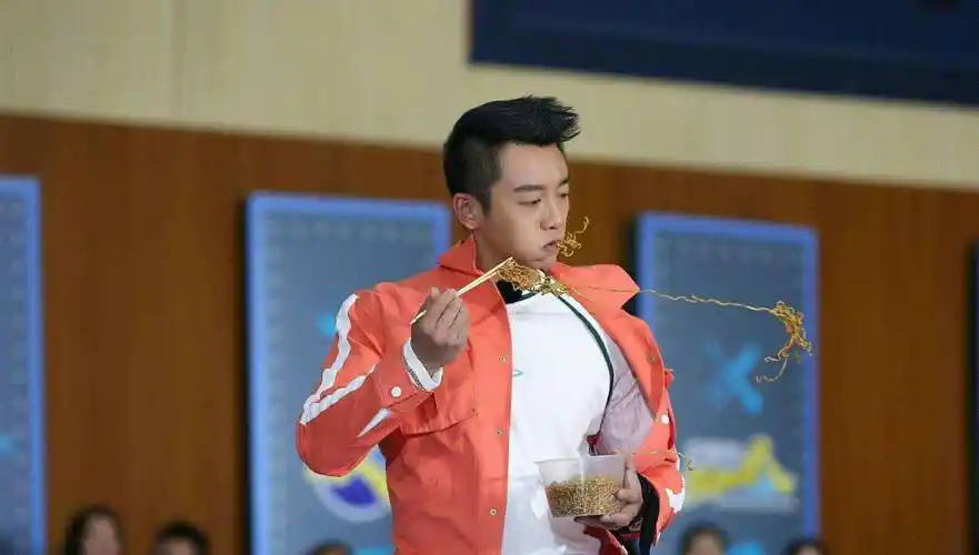 从小猎豹到人人可欺,郑恺这一季的《跑男》好惨,网友:好心疼_陈赫