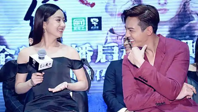 陈伟霆看赵丽颖的眼神,太宠爱了!真是让人羡慕呀