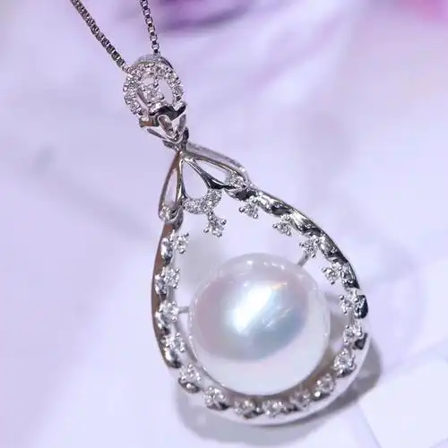 南洋半岛澳白珍珠吊坠海水珍珠项链18k金镶嵌钻石轻奢名媛锁骨链送