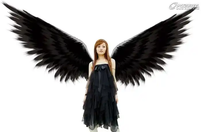 给美女加上黑色天使之翼