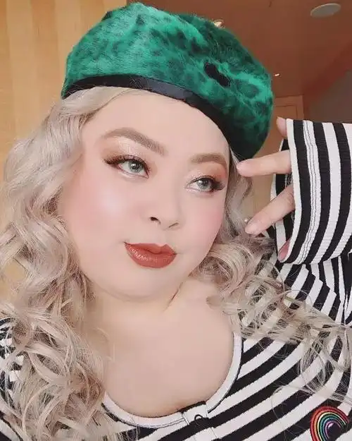 又胖又丑这日本网红还敢演貂蝉