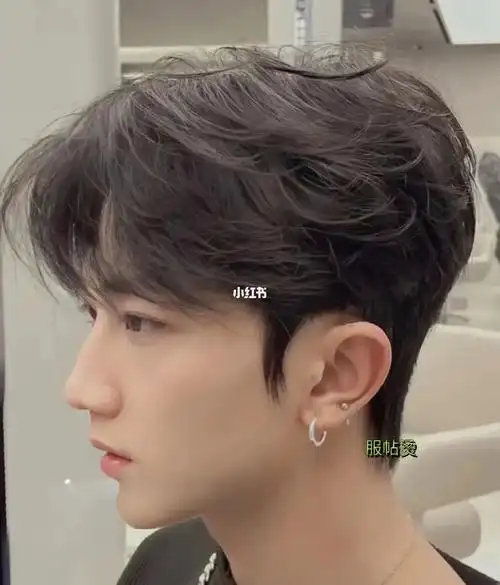 男生微分烫发—简单来说 这是一款男士纹理烫发对于新手宝宝来说这款