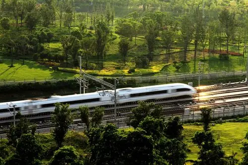 高铁效应_风景_poco摄影