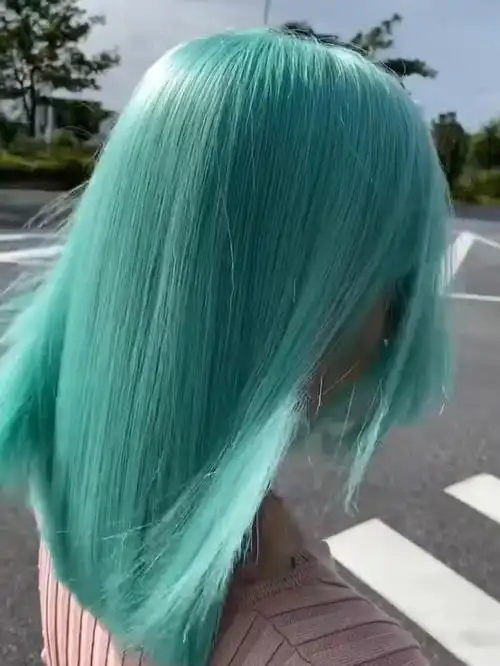 三亚发型师设计师