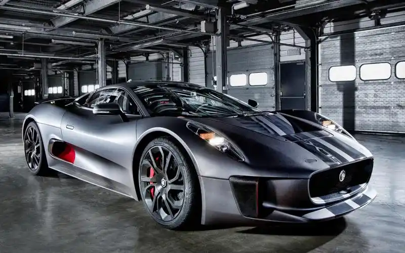 捷豹c-x75概念跑车