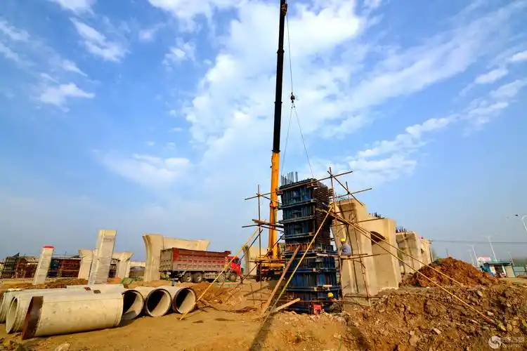 南阳东环路立交桥施工现场扫描(十四)-人文纪实-光影中国网-36.01ny.c