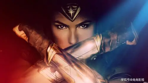 神奇女侠更传统而且非常出色的dc超级英雄电影
