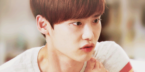 颜美腿长的李钟硕欧巴 超模过后"主要看演技"