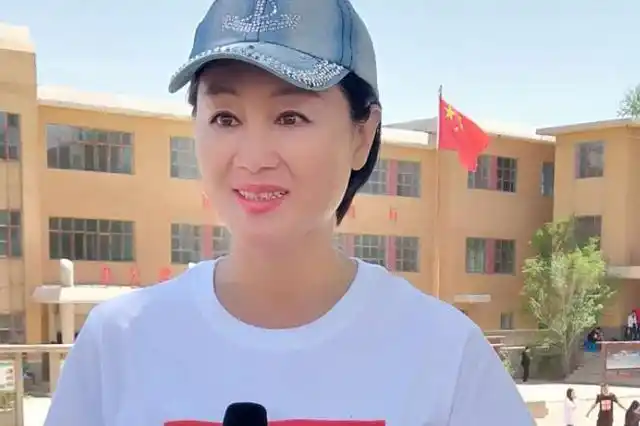 如今57岁近照曝|张丰毅|宋丹丹|斯琴高娃_网易订阅