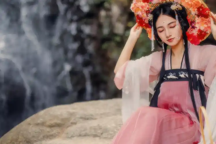 这个就是水瓶座的专属古装绝色女子.双鱼座:双鱼是个古老