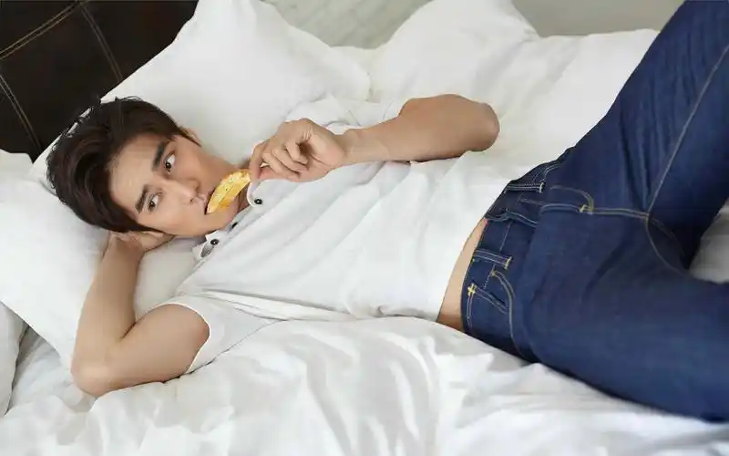 蒋劲夫帅气男友力十足写真高清桌面壁纸