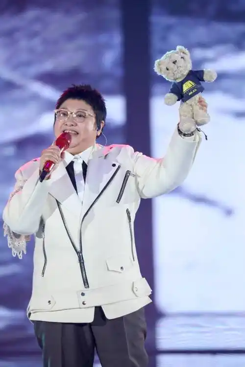 灵魂音乐人韩红:一位真正的慈善家,用大爱和行动为生命护航_北京_雍西