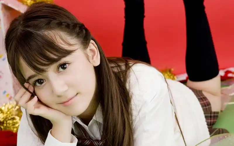 混血美女奥真奈美