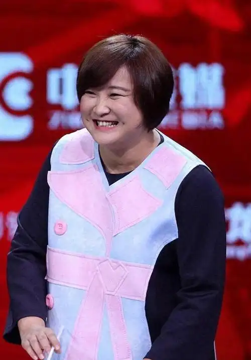 贾玲曾经的承诺实现了,暴瘦一百斤,打脸流量明星