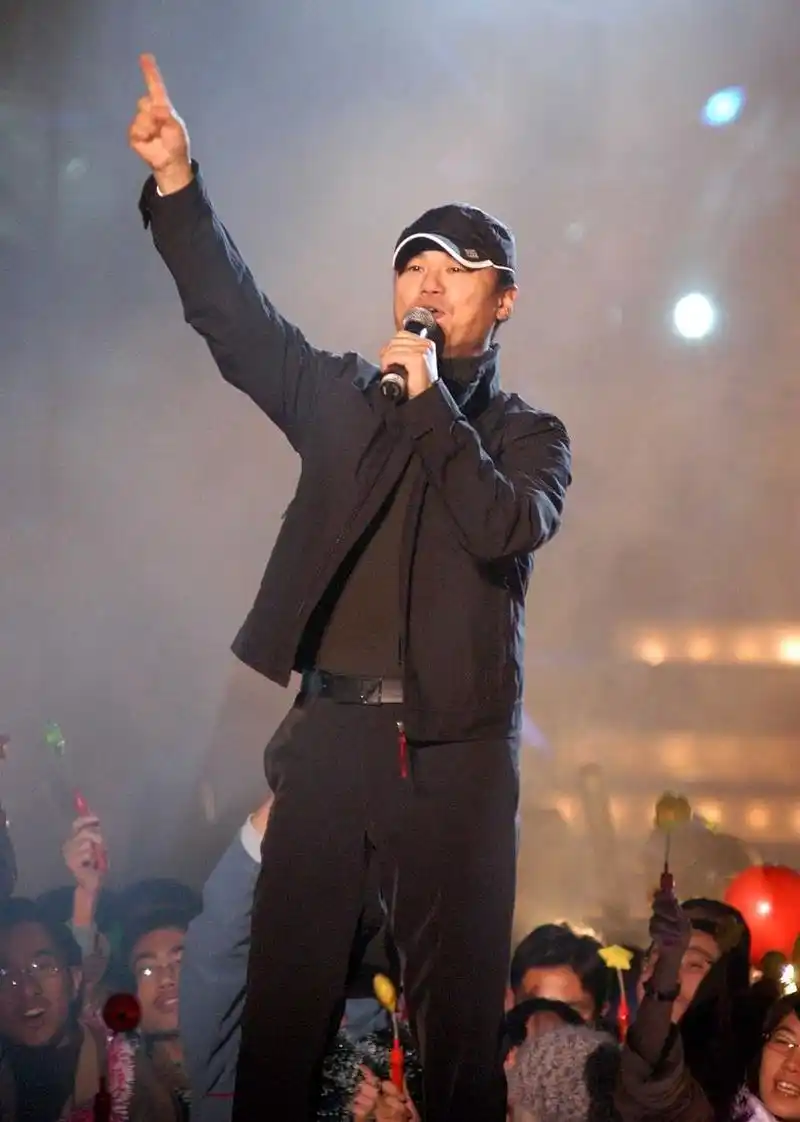 刀郎演唱会为何引网友期待#  预计在2023年10月,刀郎将举办演唱 ..