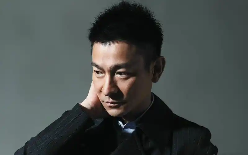 人在低谷时怎么办学学刘德华谨记四个道理不惧人生起起落落