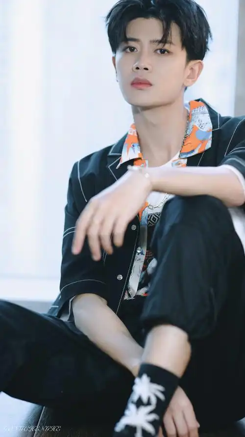 任嘉伦 - 堆糖,美图壁纸兴趣社区