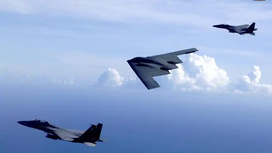 飞机高清锁屏壁纸桌面下载