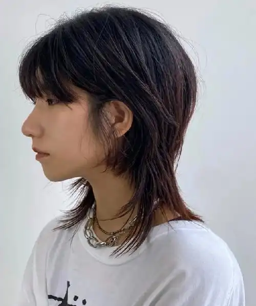 "导读:不要小看一个女生在时尚上的潜力,男生留得好看的发型,女生设计