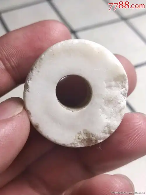 高古玉鸡骨白地方玉年份包老喜欢私聊