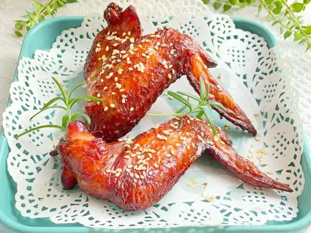 不用油炸不用红烧,在家做焦香诱人的蒜香烤全翅,好吃到舔手指