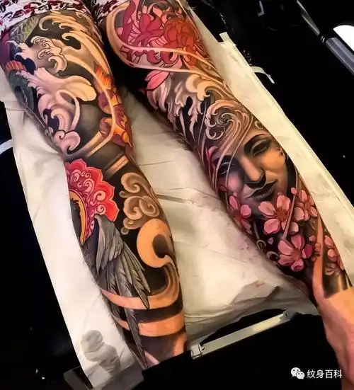 这些大花腿告诉你传统纹身为何能经久不衰