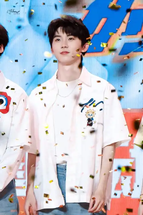 马嘉祺中国移动动感地带芒果卡代言人