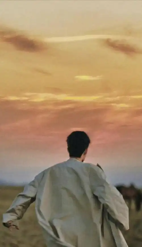 肖战#xz#日常见肖战#只是背影就足够心动无数次