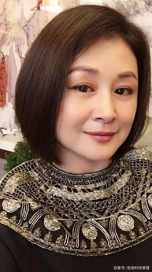 "谢大脚"扮演者于月仙,老相片翻出,从小就天生丽质!