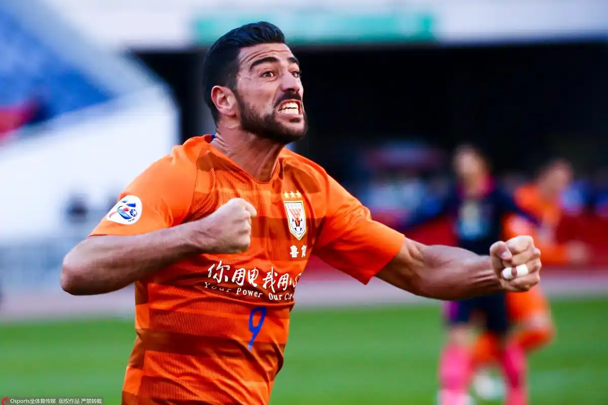 "意大利炮"双响为鲁能续命,这场比赛他不想输